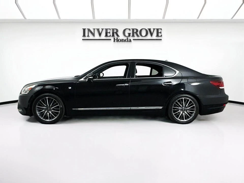 2013 Lexus LS 4th Gen - Image 12 of 19