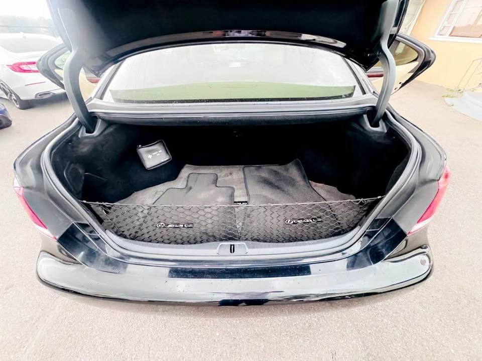 2013 Lexus LS 4th Gen - Image 20 of 20