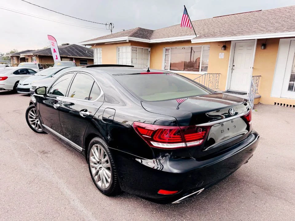 2013 Lexus LS 4th Gen - Image 7 of 20