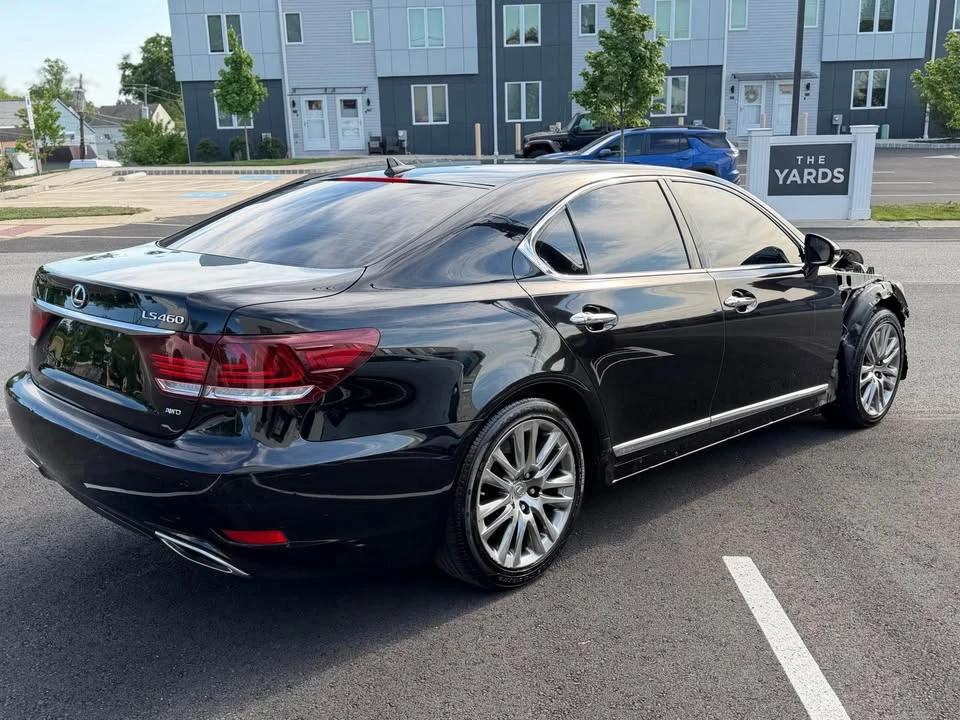 2013 Lexus LS 4th Gen - Image 2 of 9