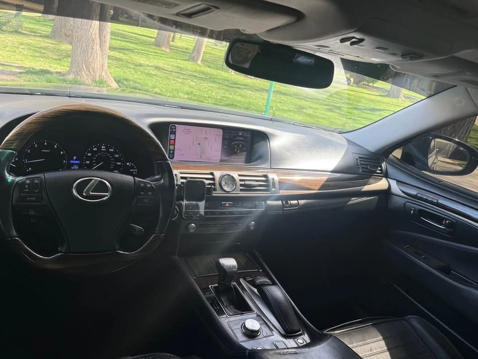 2013 Lexus LS 4th Gen - Image 3 of 17