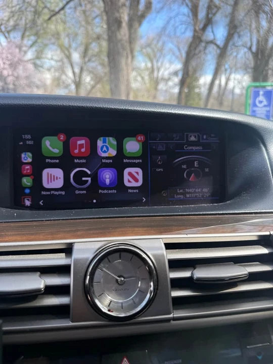 2013 Lexus LS 4th Gen - Image 11 of 17