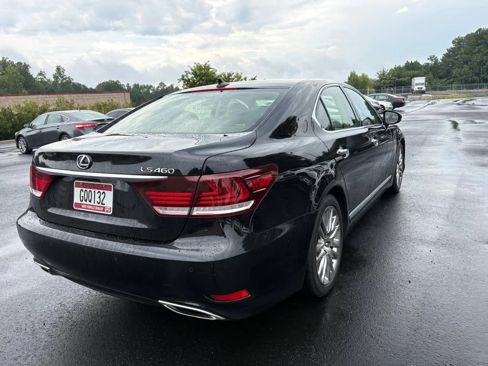 2013 Lexus LS 4th Gen - Image 2 of 20