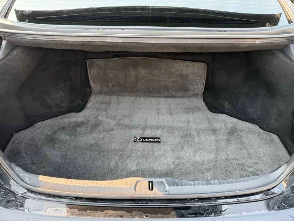 2013 Lexus LS 4th Gen - Image 10 of 18
