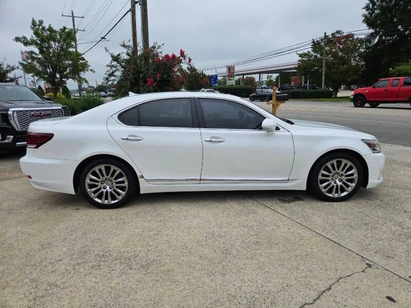 2013 Lexus LS 4th Gen - Image 2 of 20