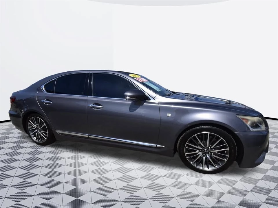 2013 Lexus LS 4th Gen - Image 6 of 20