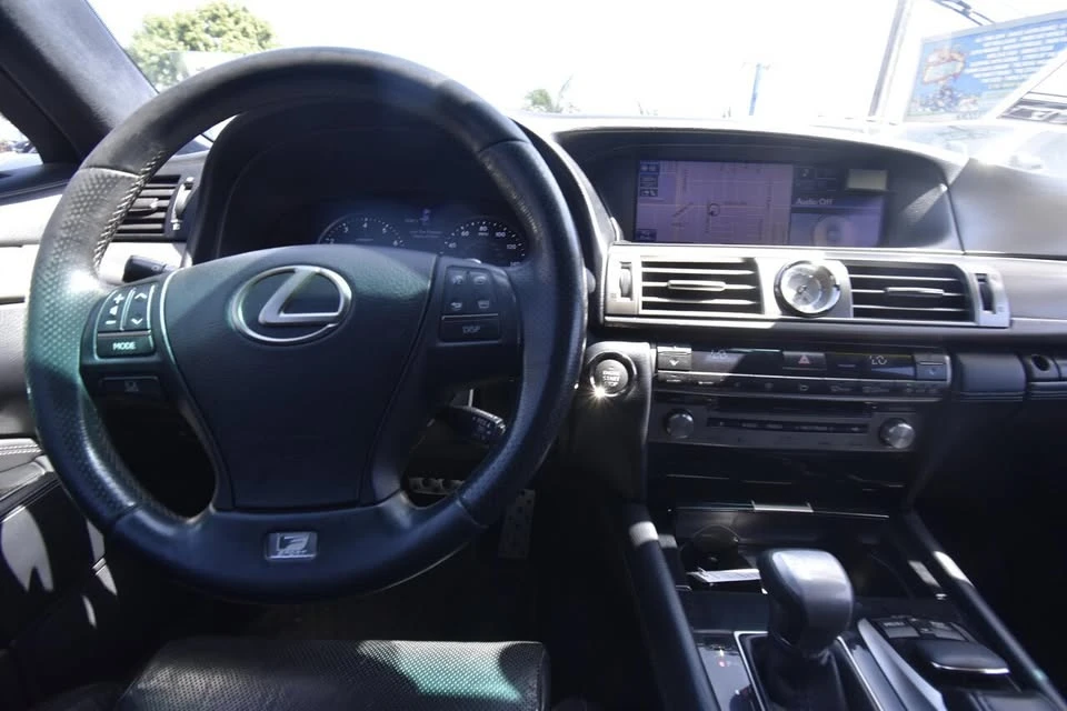 2013 Lexus LS 4th Gen - Image 7 of 20