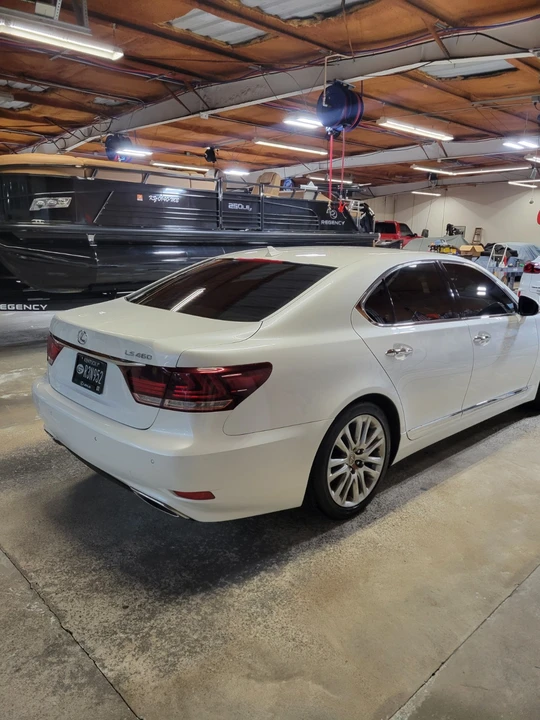 2013 Lexus LS 4th Gen - Image 2 of 15