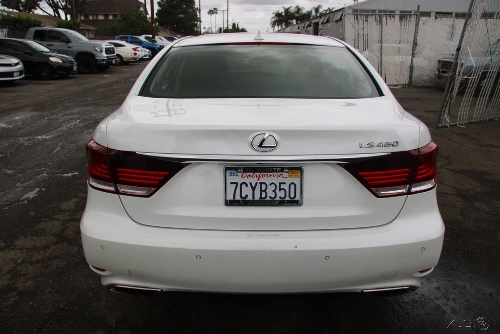 2013 Lexus LS 4th Gen - Image 6 of 21