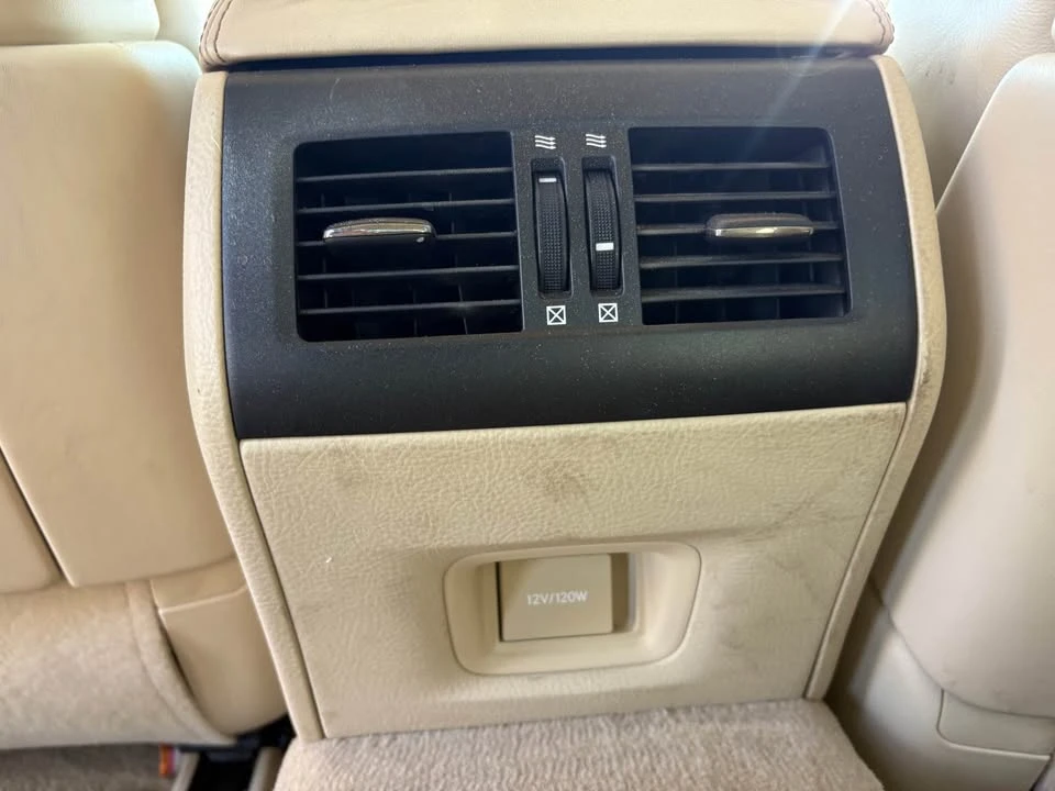 2013 Lexus LS 4th Gen - Image 13 of 17