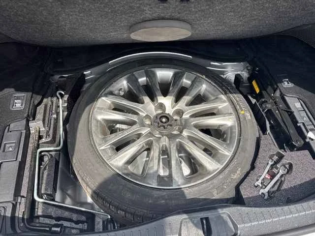 2013 Lexus LS 4th Gen - Image 20 of 20