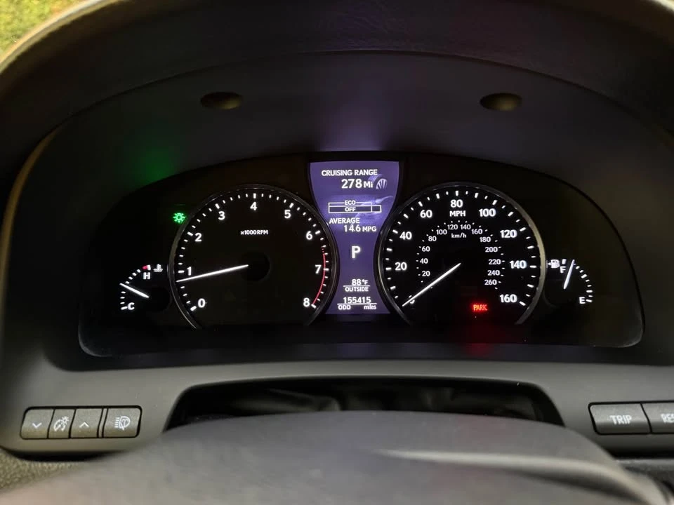 2013 Lexus LS 4th Gen - Image 13 of 19