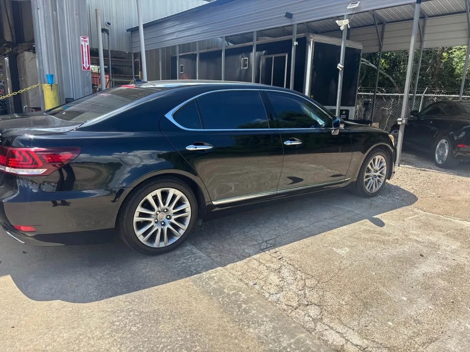 2013 Lexus LS 4th Gen - Image 8 of 8