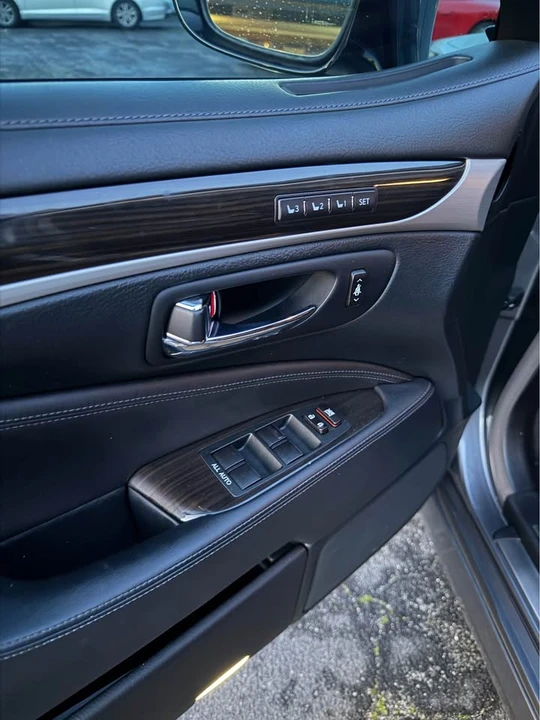 2013 Lexus LS 4th Gen - Image 10 of 10