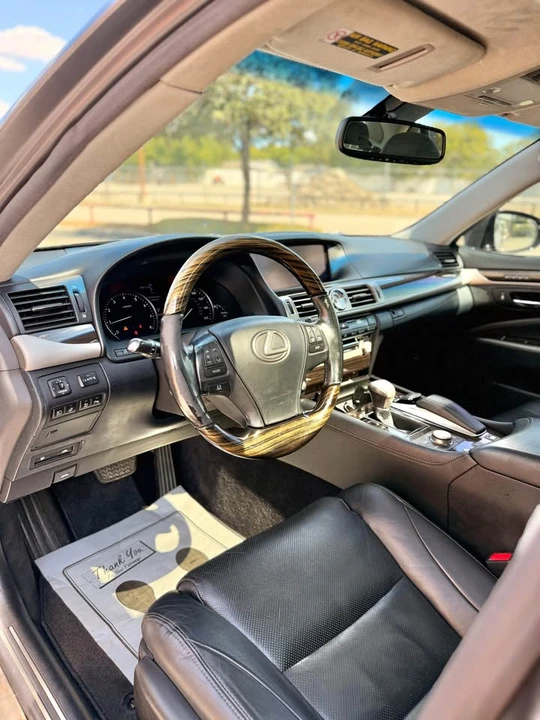 2013 Lexus LS 4th Gen - Image 8 of 16