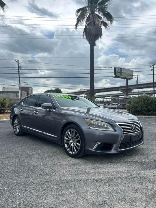 2013 Lexus LS 4th Gen - Image 12 of 12