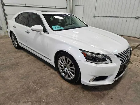 2013 Lexus LS 460 Sedan 4D