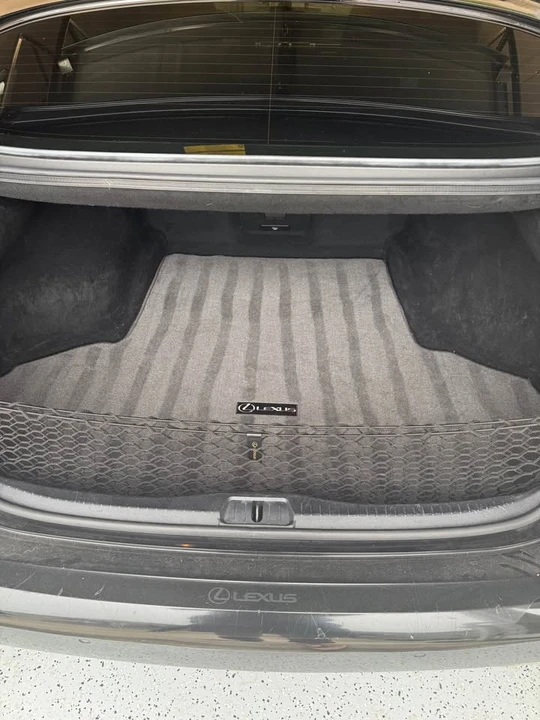 2013 Lexus LS 4th Gen - Image 5 of 14