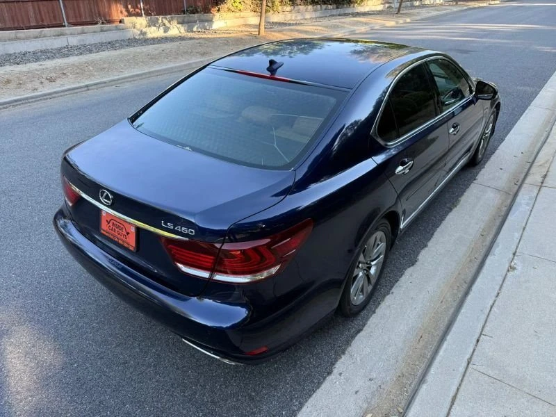 2013 Lexus LS 4th Gen - Image 9 of 20