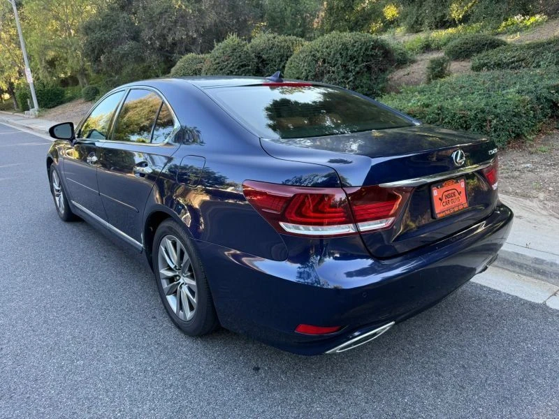 2013 Lexus LS 4th Gen - Image 13 of 20