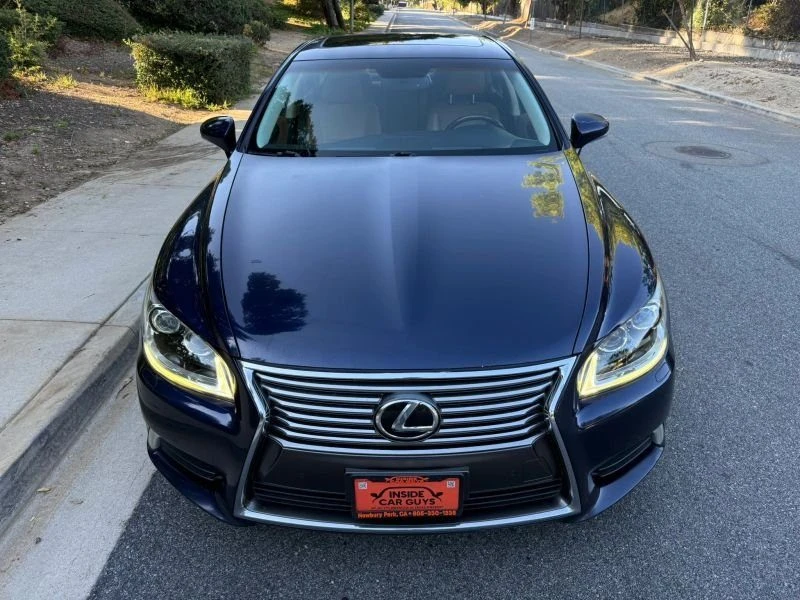 2013 Lexus LS 4th Gen - Image 3 of 20