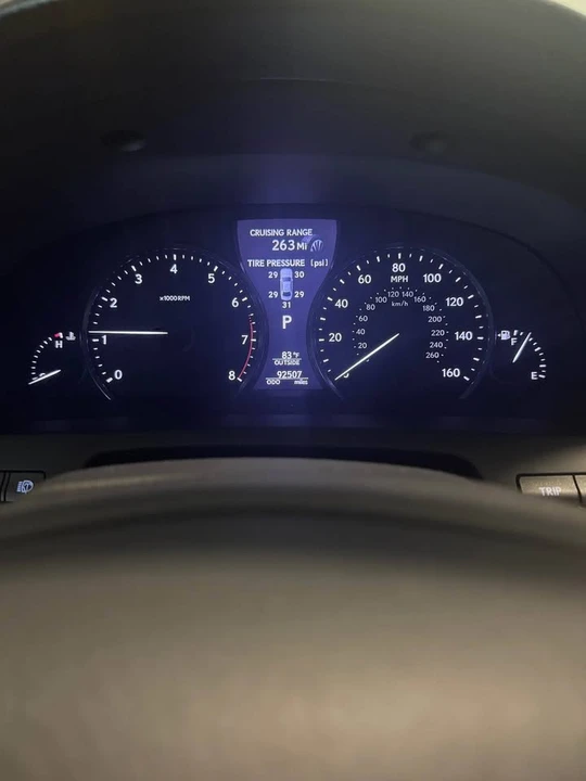 2013 Lexus LS 4th Gen - Image 7 of 14