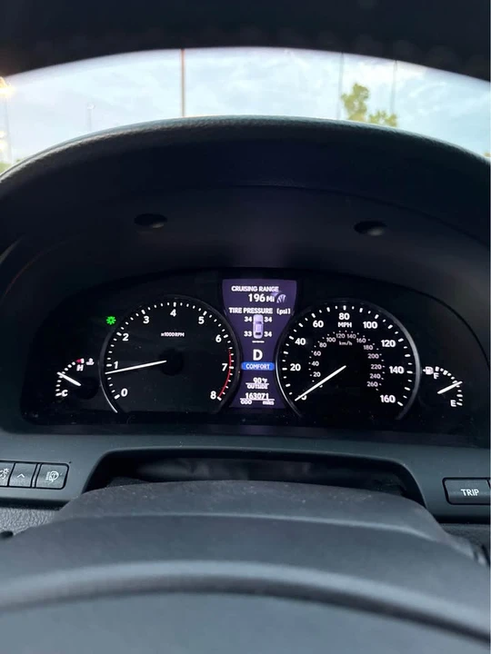 2013 Lexus LS 4th Gen - Image 13 of 20