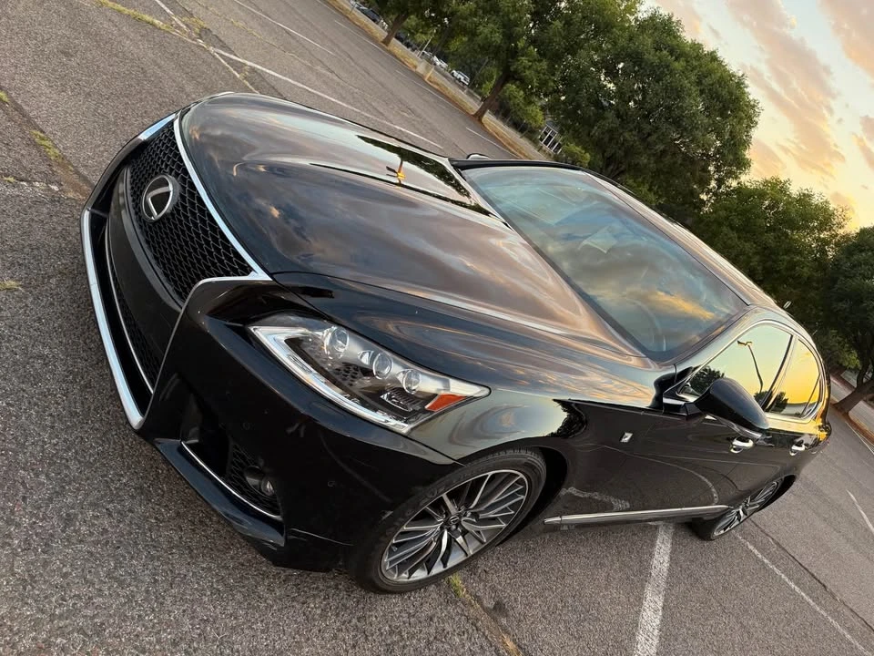 2013 Lexus LS 4th Gen - Image 9 of 20
