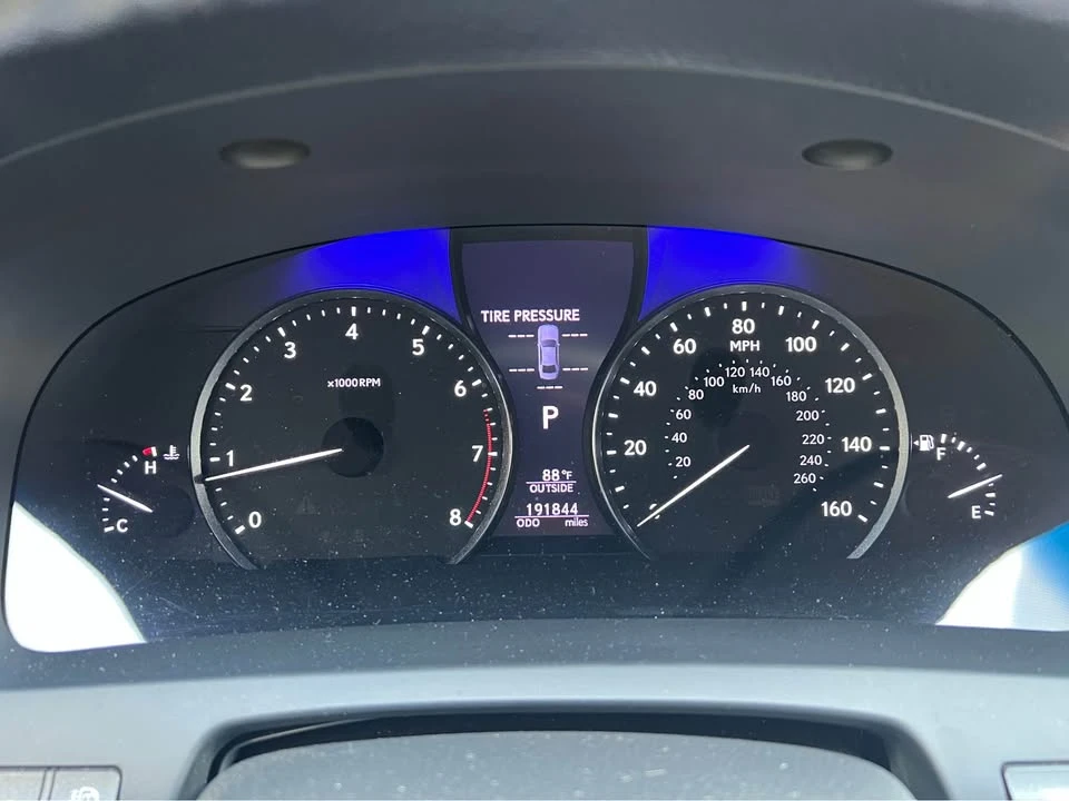 2013 Lexus LS 4th Gen - Image 13 of 20