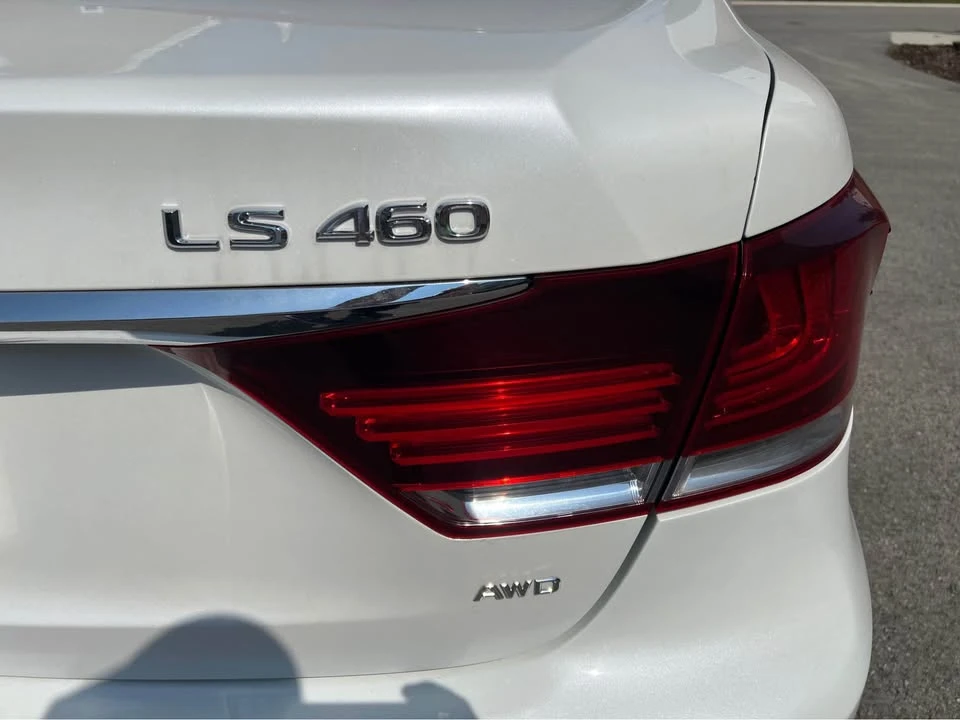 2013 Lexus LS 4th Gen - Image 4 of 19