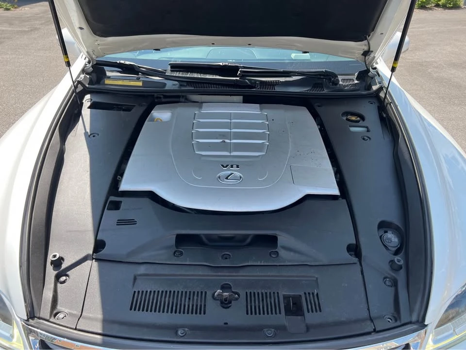 2013 Lexus LS 4th Gen - Image 19 of 19