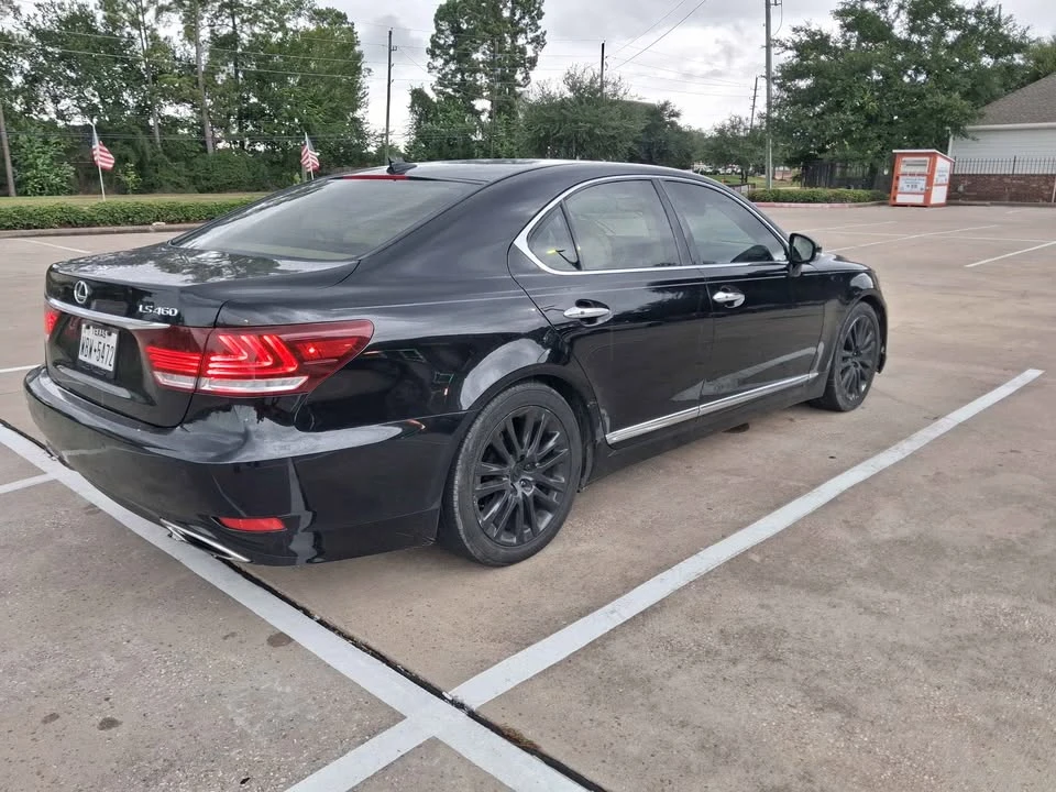 2013 Lexus LS 4th Gen - Image 2 of 10