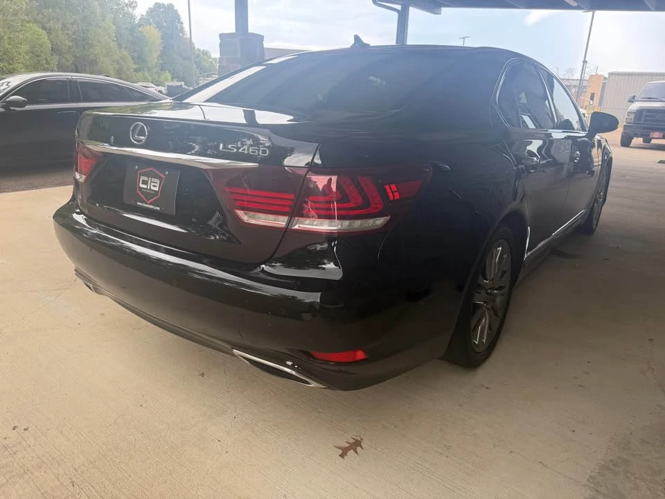 2013 Lexus LS 4th Gen - Image 4 of 10