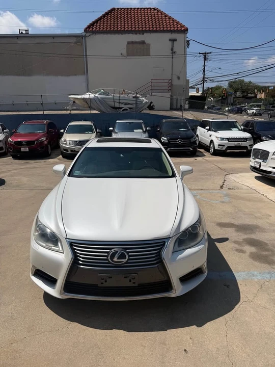 2013 Lexus LS 4th Gen - Image 20 of 20