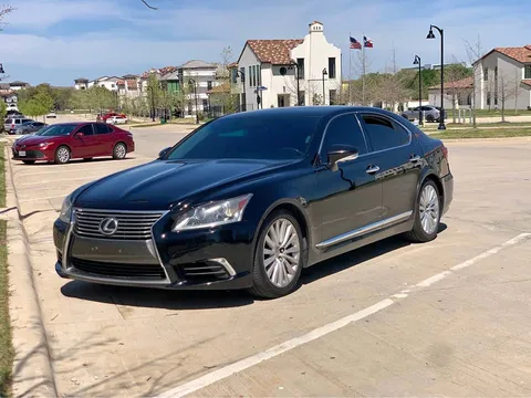 2013 Lexus LS 460 Sedan 4D