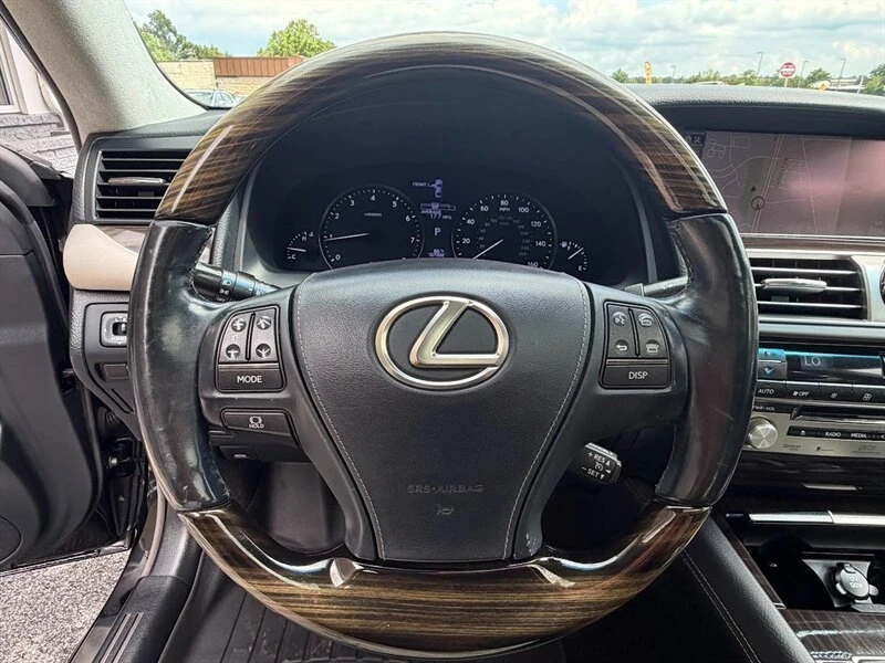 2013 Lexus LS 4th Gen - Image 12 of 20
