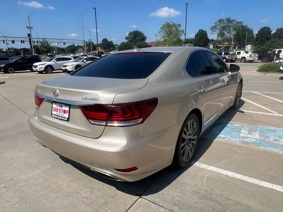 2013 Lexus LS 4th Gen - Image 6 of 19