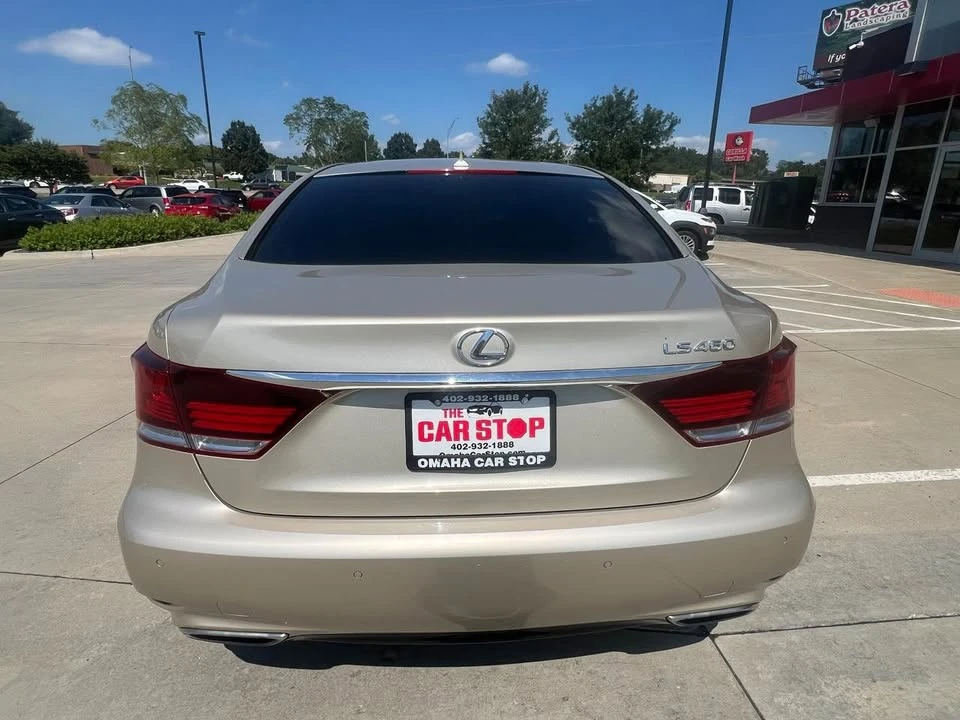 2013 Lexus LS 4th Gen - Image 7 of 19