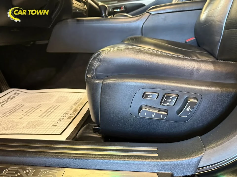 2013 Lexus LS 4th Gen - Image 18 of 20