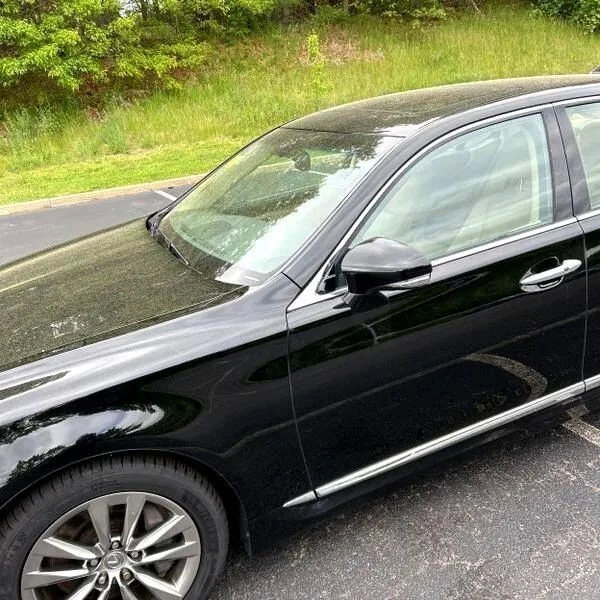 2013 Lexus LS 4th Gen - Image 2 of 12