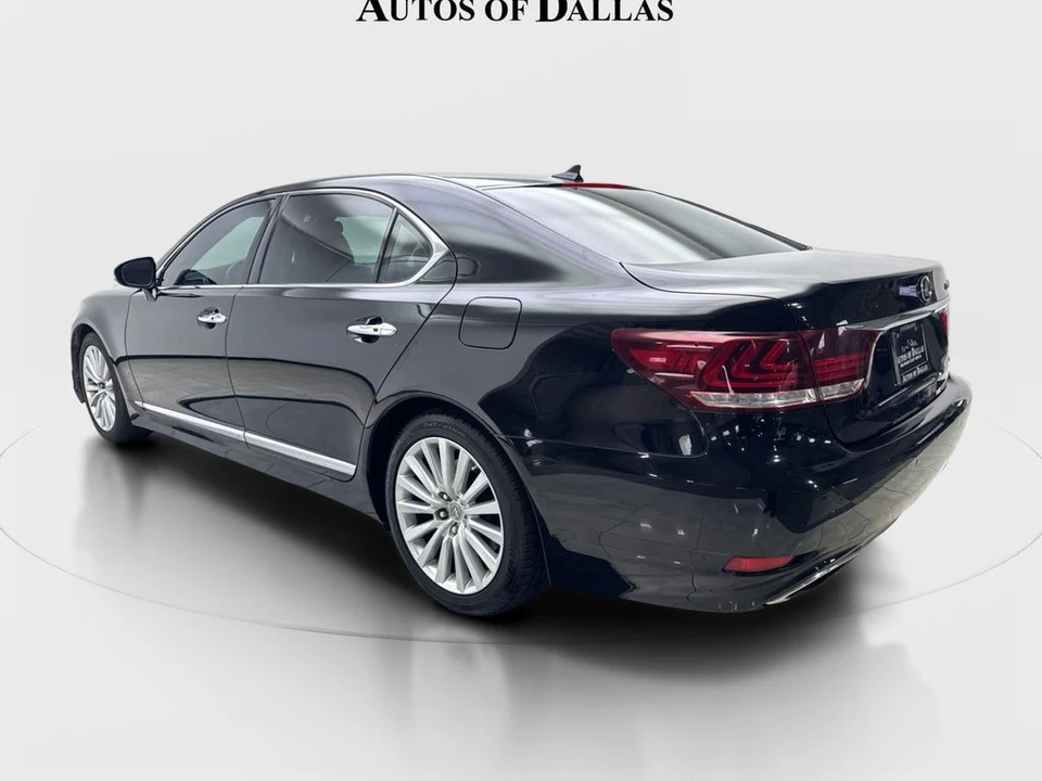 2013 Lexus LS 4th Gen - Image 9 of 21