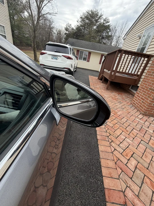 2013 Lexus LS 4th Gen - Image 21 of 31