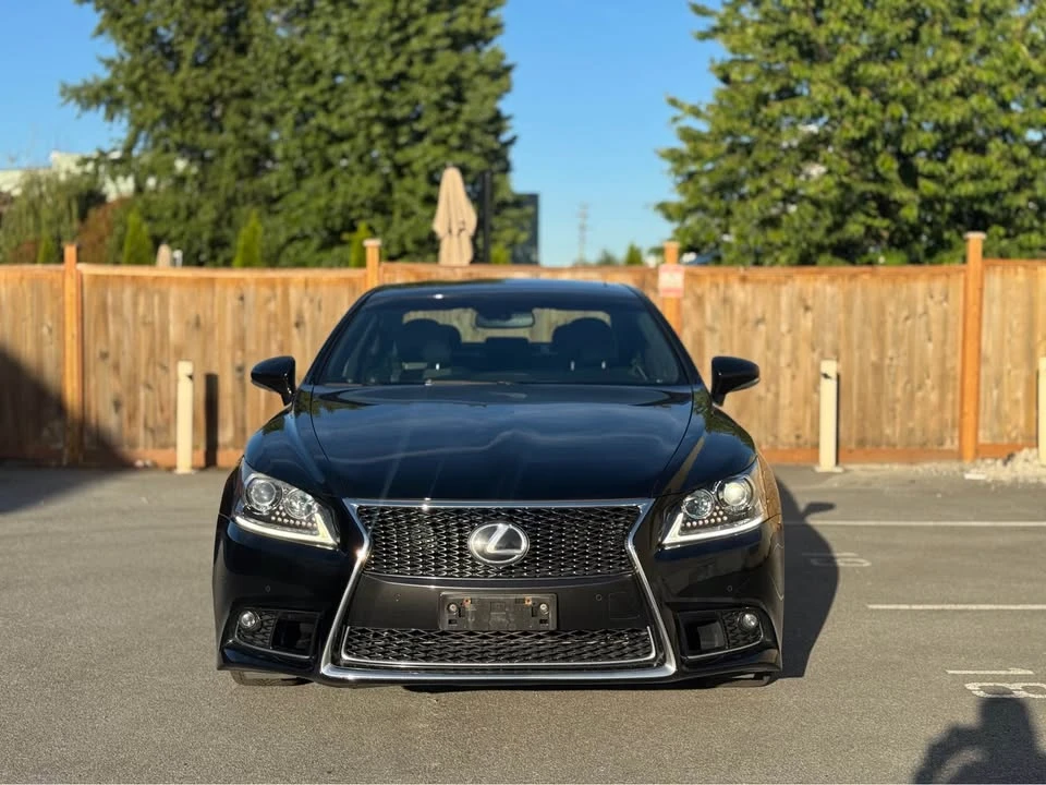 2013 Lexus LS 4th Gen - Image 3 of 21