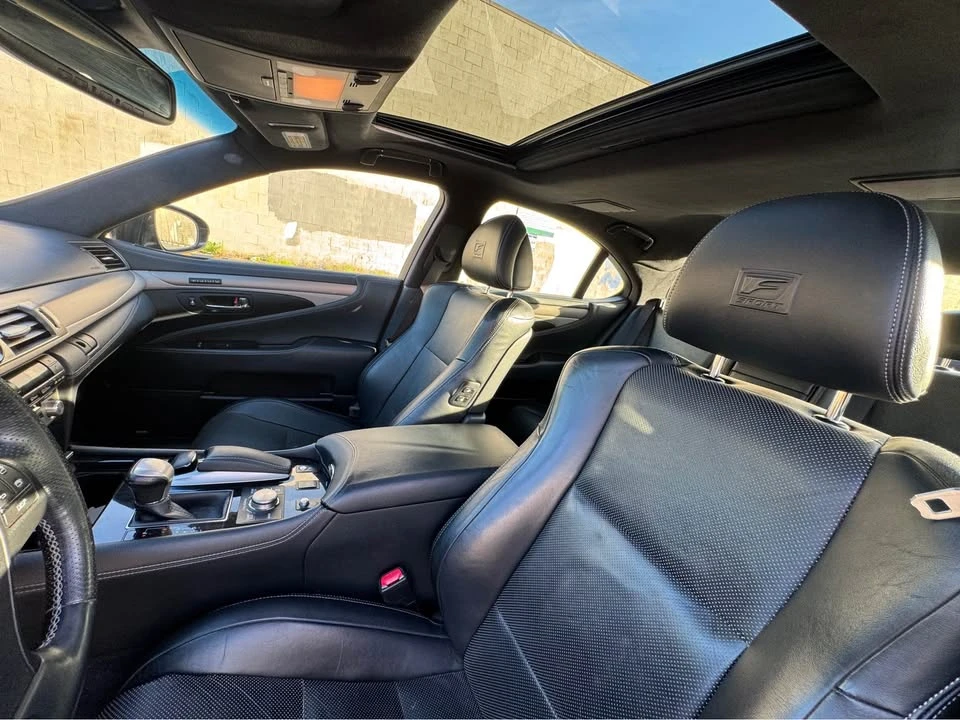 2013 Lexus LS 4th Gen - Image 9 of 21