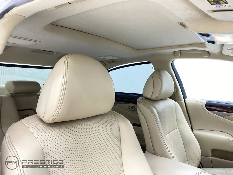 2013 Lexus LS 4th Gen - Image 30 of 31