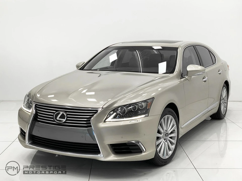 2013 Lexus LS 4th Gen - Image 3 of 31