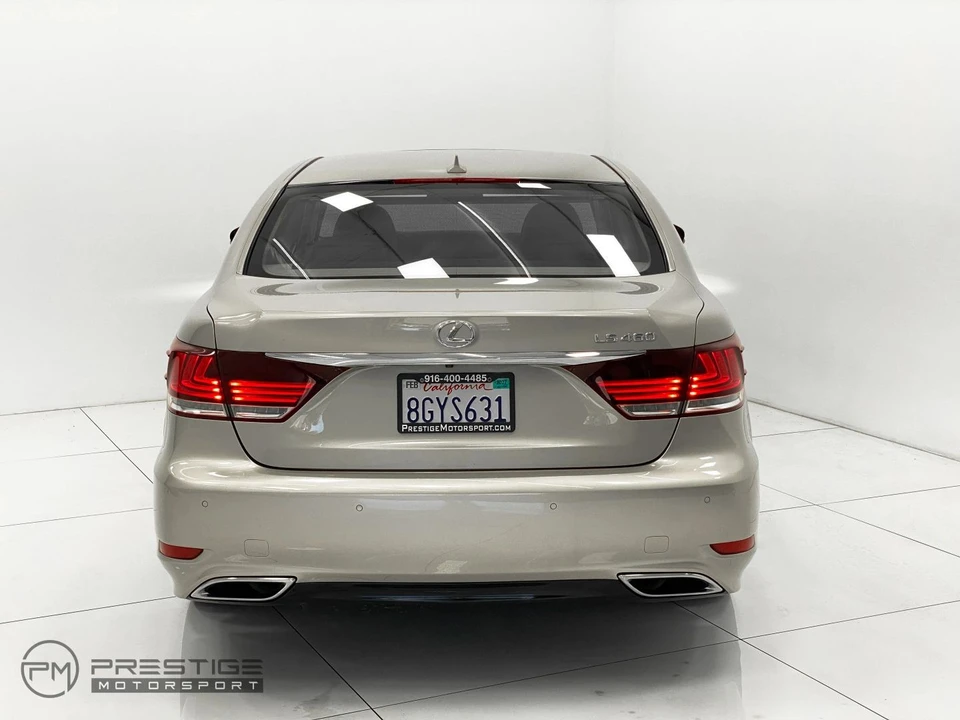 2013 Lexus LS 4th Gen - Image 28 of 31