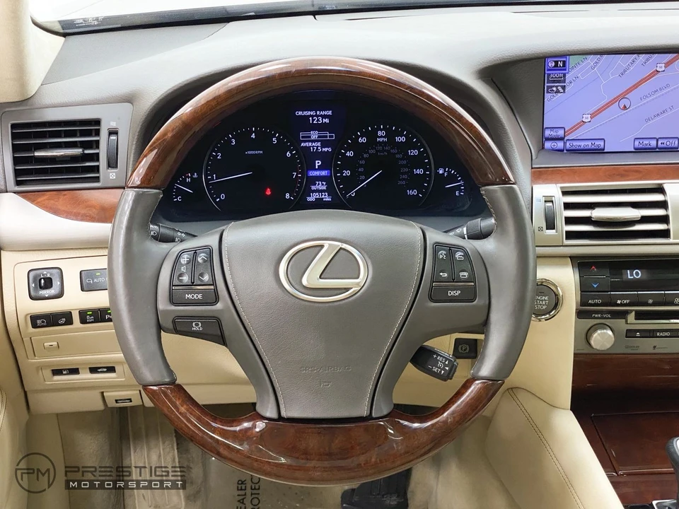 2013 Lexus LS 4th Gen - Image 21 of 31