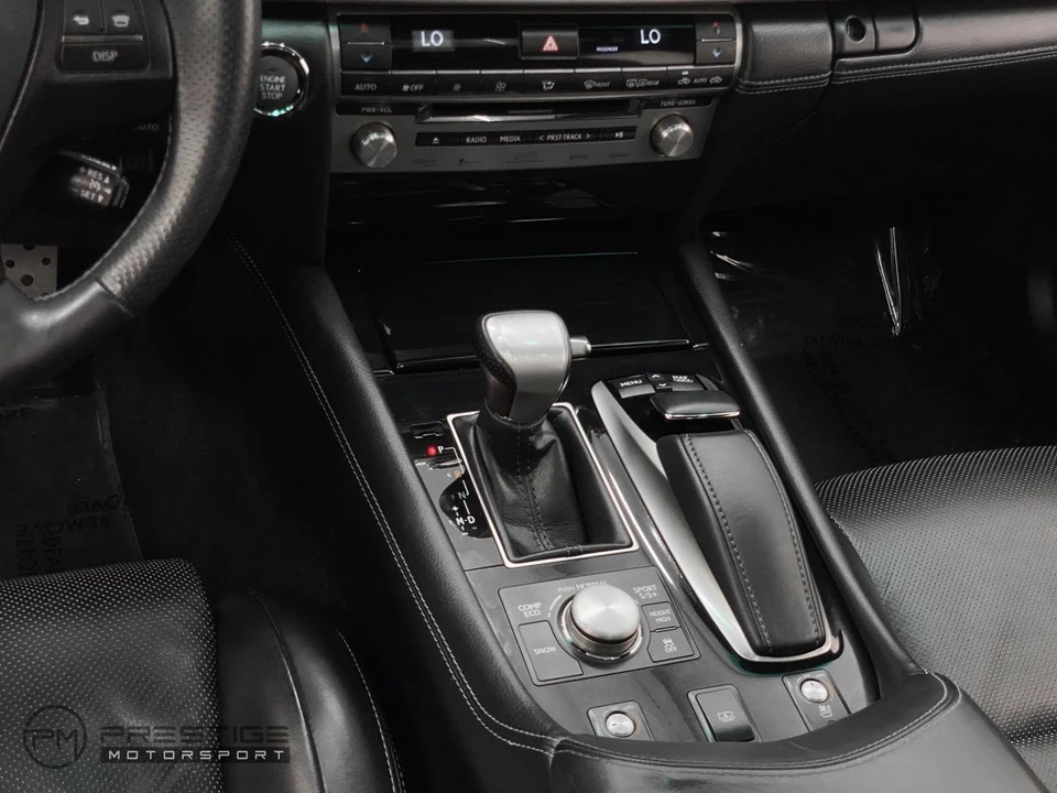 2013 Lexus LS 4th Gen - Image 23 of 31