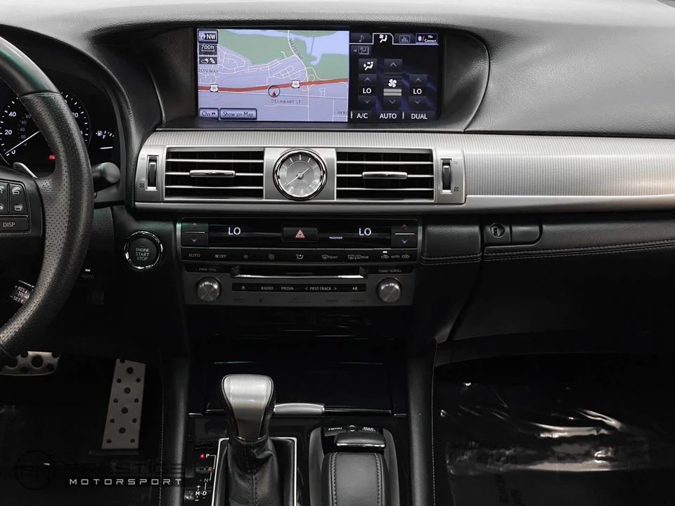 2013 Lexus LS 4th Gen - Image 20 of 31